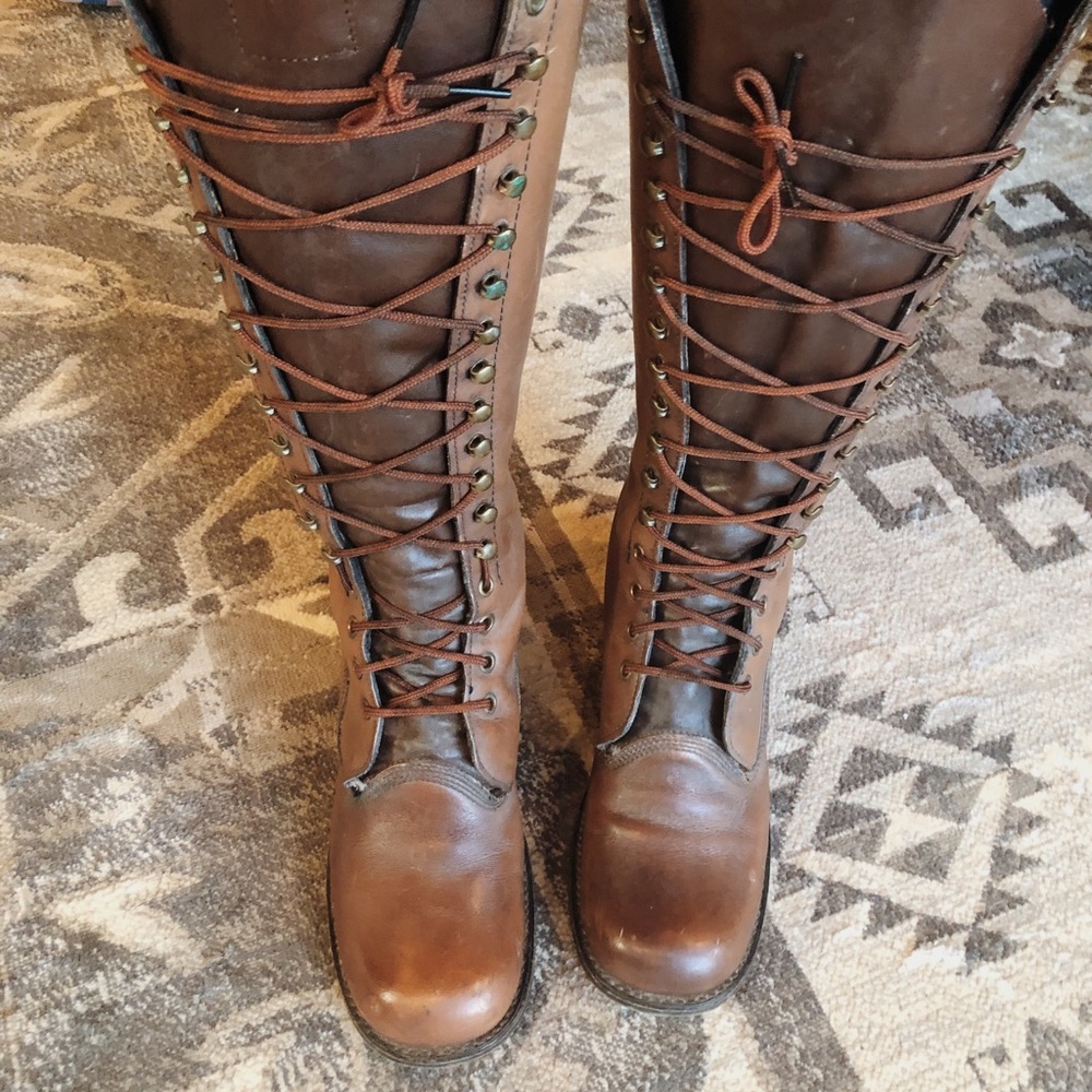 FRYE VINTAGE 1960s 70s Size 7.5 Brown Tall Boots.